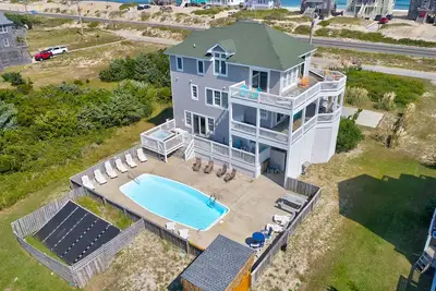 Image de Ocean-view home with private outdoor pool, hot tub, central Ac, tennis & decks