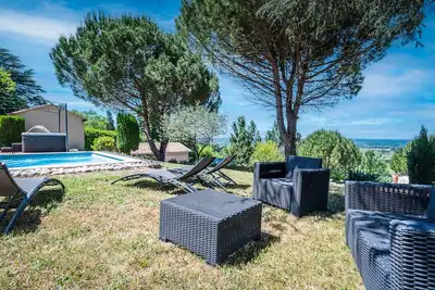 Image de Maison Monbazillac, vue exceptionnelle avec piscine 2 - 4 personnes