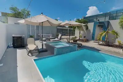 Image de Modern & Spacious 4br Villa 1 near the Beach pool