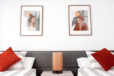 Image de Bright apartment in Cuatro Caminos