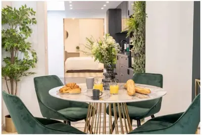 Image de 1 bedroom in Marais near Musée des Arts et Métiers and the Center Pompidou