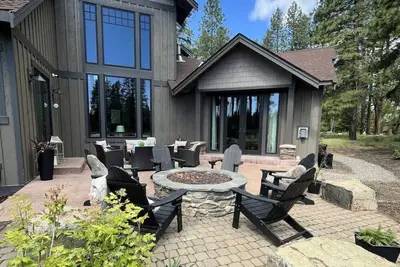 Image de House of Hygge - 4 bdr House on golf course