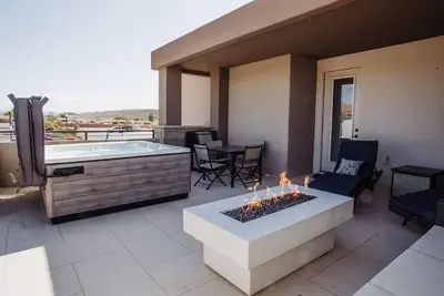 Image de Suite With A View | Private Hot Tub