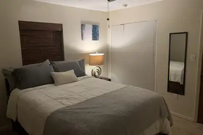 Image de Private guest suite 1-bed, 1-bath, Rv/trailer parking