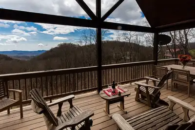 Image de Boonedoggle - Cabin, Views, Ht, Fp