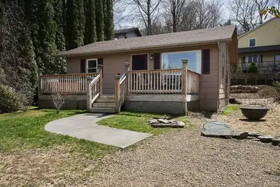 Image de Morris Street Cottage 2br/1ba, New Central Ac!