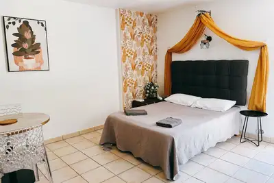 Image de Studio Corté, terrasse privée parking et climatisation proche du centre ville
