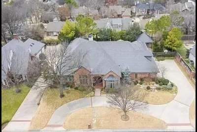 Image de Pga 2. 4 miles from Shcc, Private, gated entry with guard