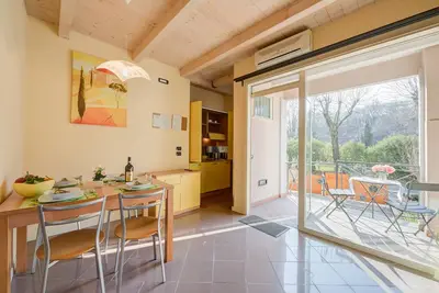 Image de Yellow Apartment Desenzano With Smart Tv, Desenzano Del Garda, Italy