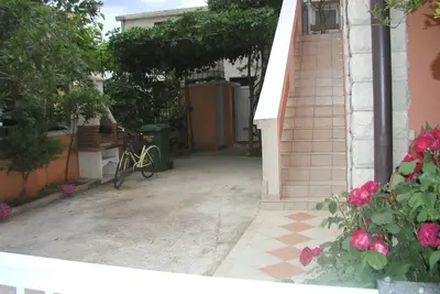 Image de Appartement d'une chambre avec la terrasse Vir (A-19323-d)