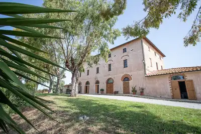 Image de Appartement Capraia avec vue sur la mer, piscine, Wi-Fi, climatisation et jardin.