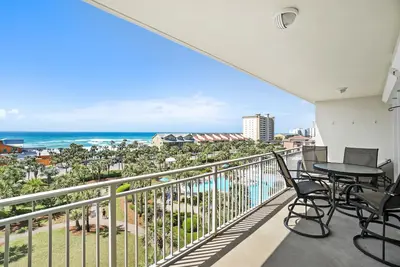 Image de Sterling Shores 508 - Beach View, Sleeps 10 -  Beach, 2 Pools, Free Golf Incl