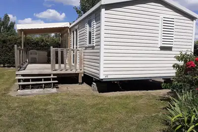 Image de Mobil-Home Premium, 7min de la Plage et piscine couverte.