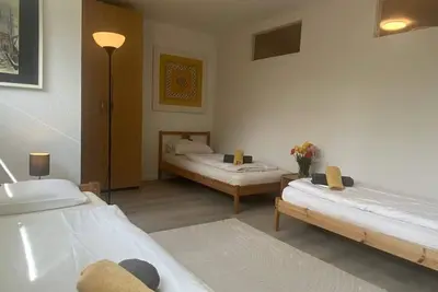 Image de Studio Apartment in Souterrain in Freiburg - Gasthaus Privatzimmer in Freiburg im Breisgau