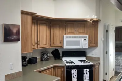 Image de Coachella Festival and Stagecoach Festival, one bedroom, one bath, 2 people max