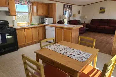Image de Home by Lake Mead and Grand Canyon West, beautiful & majestic country, sleeps 7