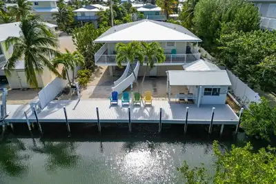 Image de Villa Paradise | 4 bed\/2 bath canalfront home on Ramrod Key