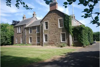 Image de Large country house perfect for family or friends.