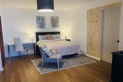 Luxury Studio in Manor Place Dunedin Central