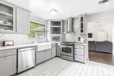 Image de Cheerful entire home located in the Heart of Dfw!
