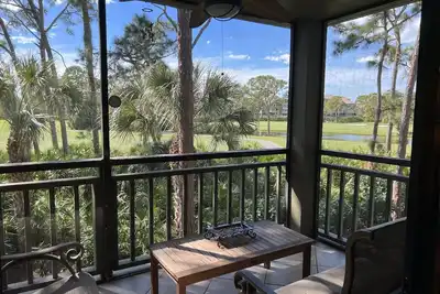 Image de Bonita Bay condo available January to March 2026.