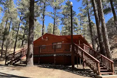 Image de 3 Little Bears - Great location; secluded feel!