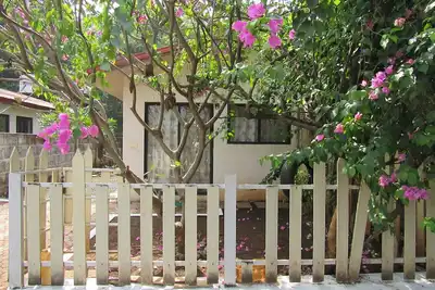 Image de Your home away from home midst of peaceful nature for families, couples with pet
