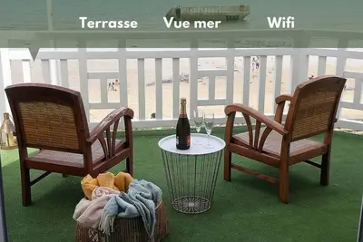 Image de Appartement de standing - avec terrasse et vue mer