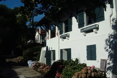 Image de Appt 4Ch/8Pers dans Villa au cœur Moulleau - Arcachon