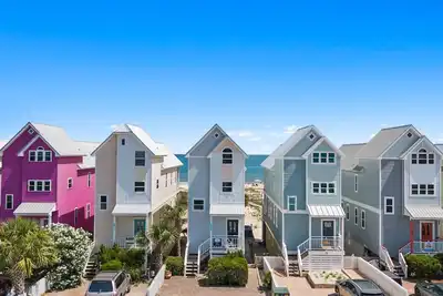 Image de Above the Dune: Beachfront, Pet-Friendly – Sleeps 8