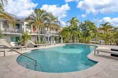 Image de Bright Beachside Getaway Apt #6