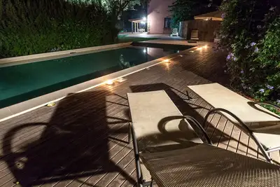 Small paradise with private pool 10 minutes from the sea