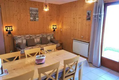 Image de Chalet, 150m du centre station, vue montagne, remise en forme, piscine, terrasse, parking