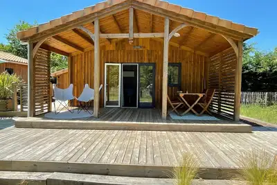 Image de Agréable Chalet au calme dans la pinède