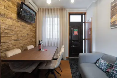Image de Host Wise - Lovely and Cozy House | Prime Location