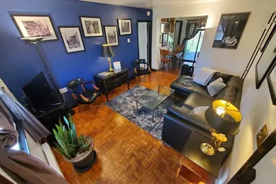 Image de Inviting Charlotte Condo, W/D, Garden Patio & Courtyard View