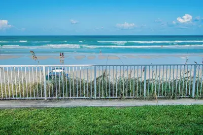 Image de Sun. Sand. Simple Stay | Ground-Floor 2br Retreat