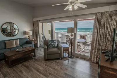 Image de Oceanfront Condo with Amazing Views!