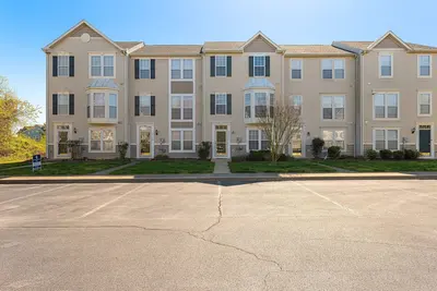 Image de Pet friendly townhouse just minutes from downtown Bethany Beach!