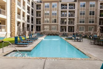 Image de Cozy Hidden Gem| 2 Bedroom Suites!