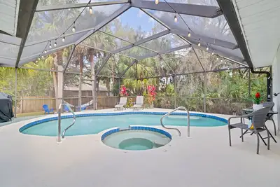 Image de 'Casa Bella' Florida Getaway w/Heated Spa & Grill