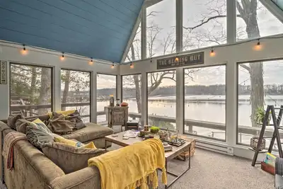 Image de Cozy Monticello Home w/ Lake Views & Private Dock!