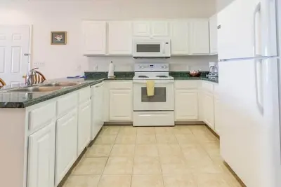 Image de Pool | WiFi | Lake Front| Sleeps 6 | Mm 13 (791dc)