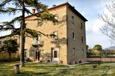 Villa Il Cubo. Independent Villa with Pool, Mtb, Air conditioning