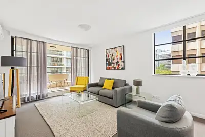Image de Central modern North Sydney 2 bed apartment with gym and pool