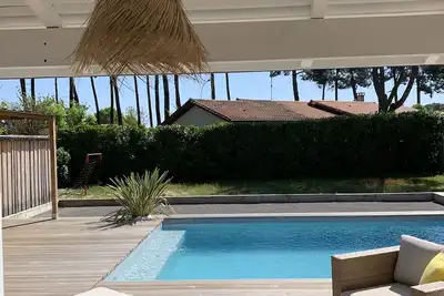 Image de Agréable villa avec sa grande terrasse