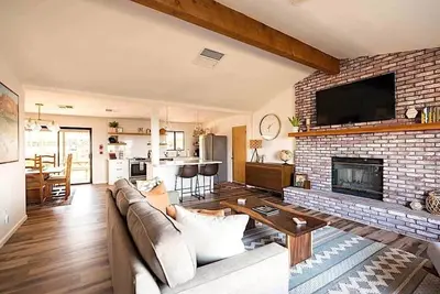 Image de Desert Retreat with Cowboy Pool Joshua Tree