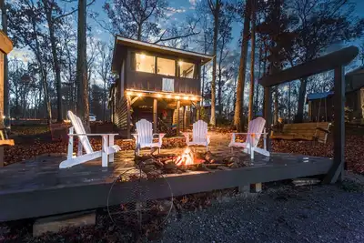 Image de Lakeside Tiny House on the lake, in the mountains