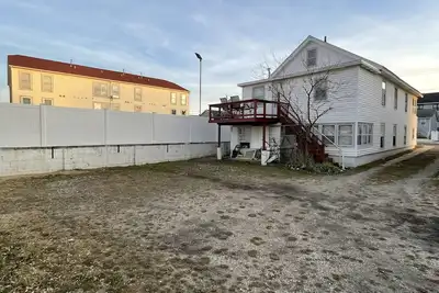 Image de Right Next to Seaside Boardwalk! Spacious 3 Bedroom