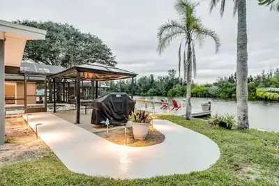 Image de Manatee Key- Riverfront Pool \/Dock close to Beach